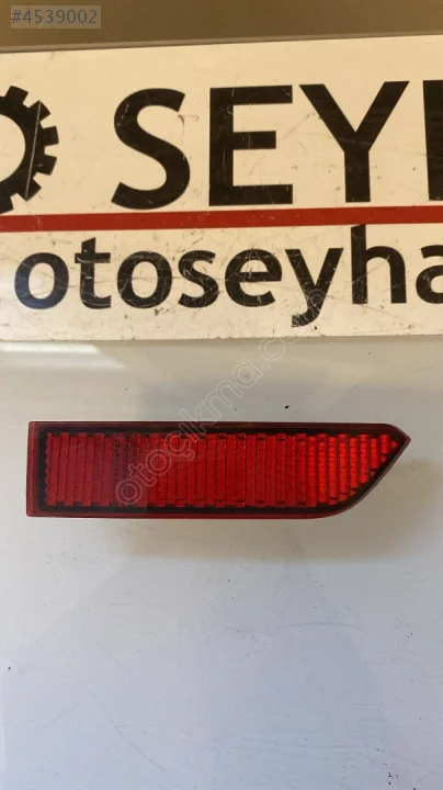 5NA945103 Volkswagen Tiguan 2018 arka tampon sol reflektör lamba