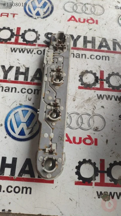 6Y6945257 skoda fabia 2001 arka stop duyu