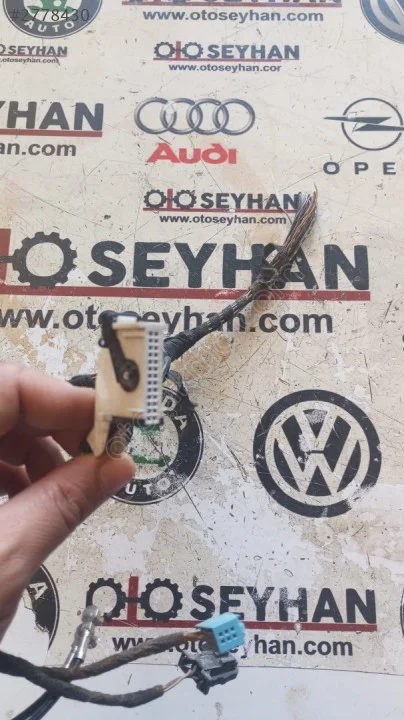 7M3972726 Jetta 2012 tesisat fiș soketi