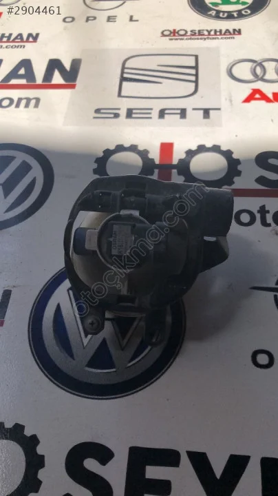 81220-02110 Toyota Yarıs 2015 sis farı