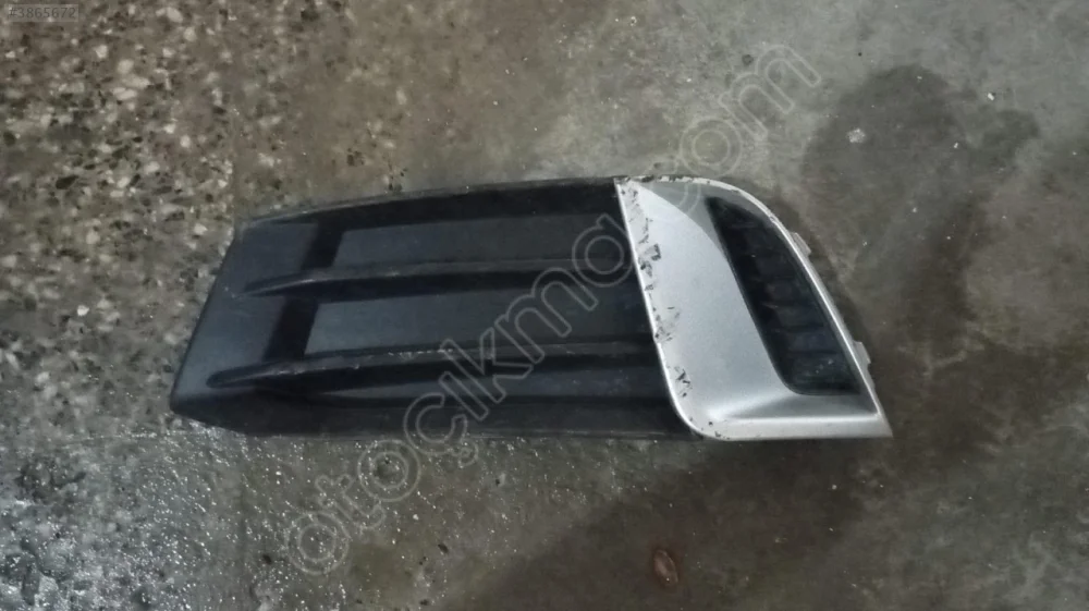 AUDİ A3 ORJİNAL ÇIKMA SOL SIS KAPAĞI