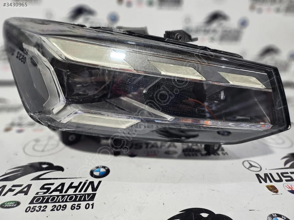 AUDİ Q2 SAĞ ÖN FAR | 81A941036D