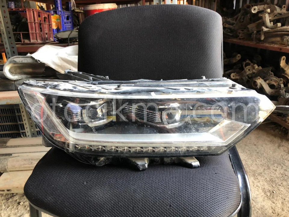 b8 ledli ön sağ far ve passat tüm orjinal çıkma parçalar