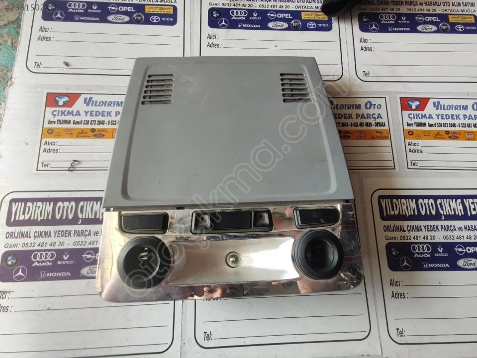 BMW 1 KASA 116 TAVAN LAMBA VE ÇERÇEVESİ