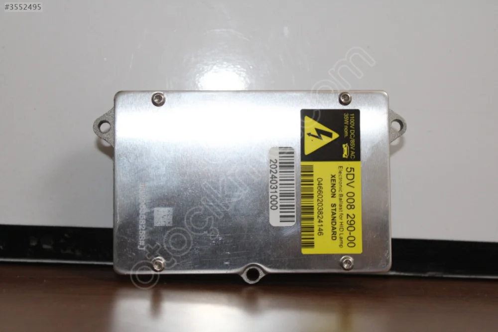 BMW 5 SERİ E60 SIFIR XENON FAR BEYNİ 5DV00829000