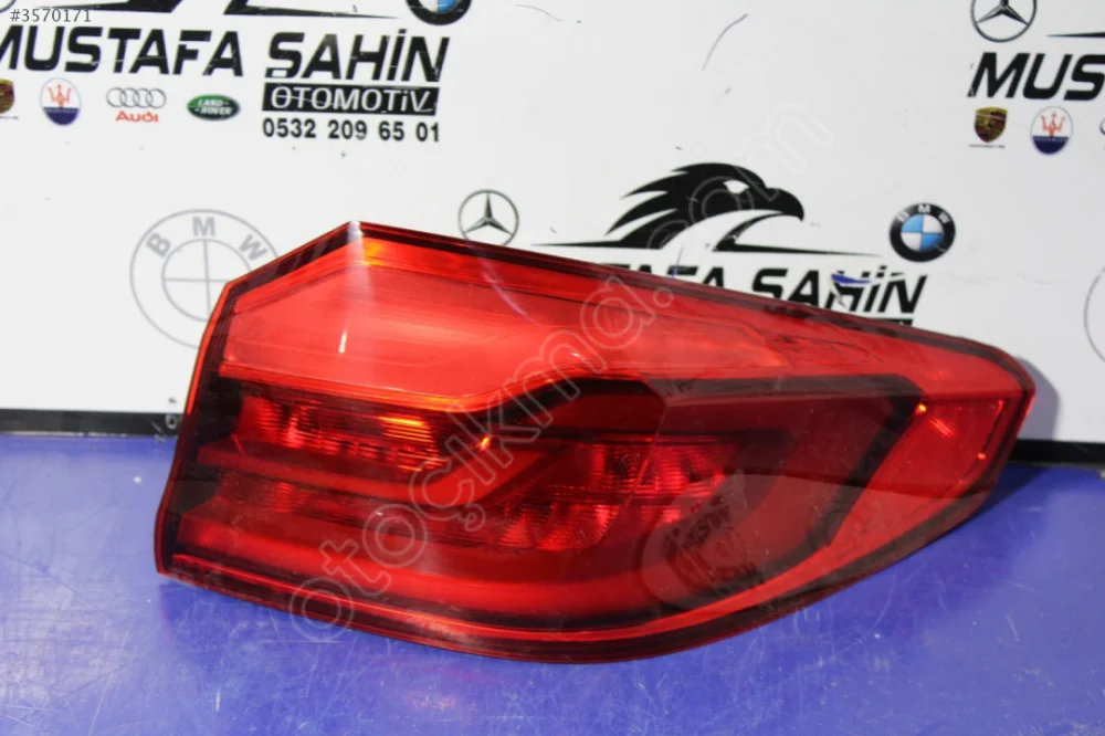 BMW 5 SERİ G30 SAG ARKA DIŞ STOP 737646413