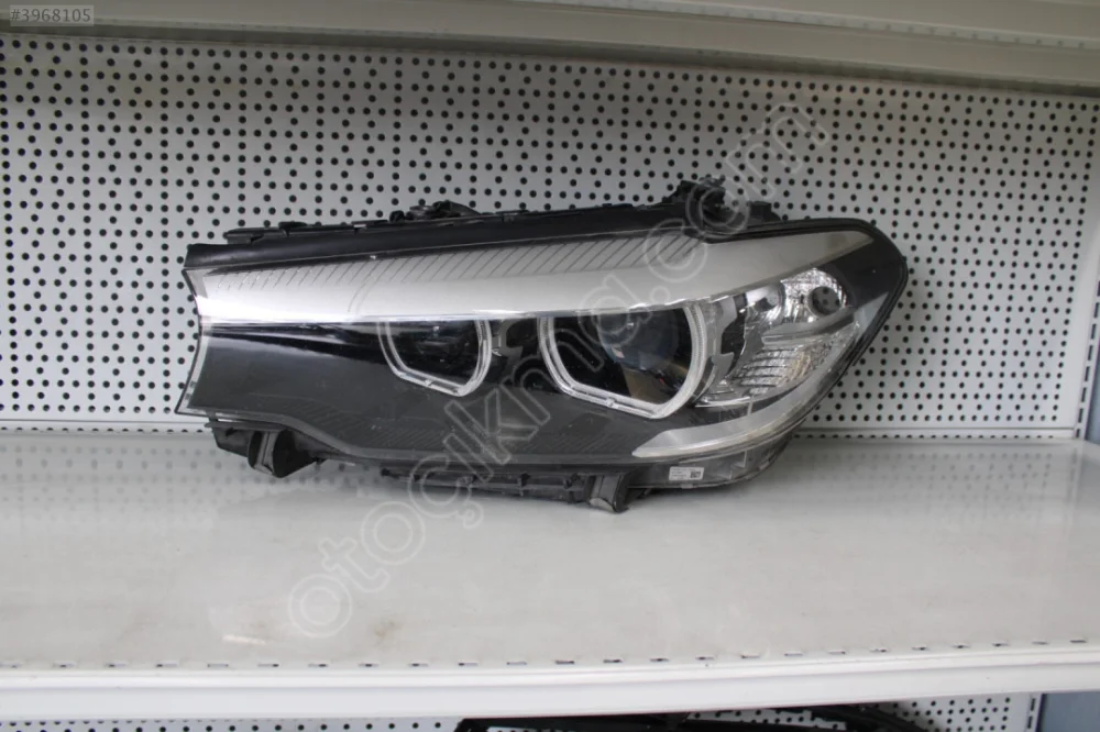 BMW 5 SERİ G30 SOL ÖN FAR 743919901