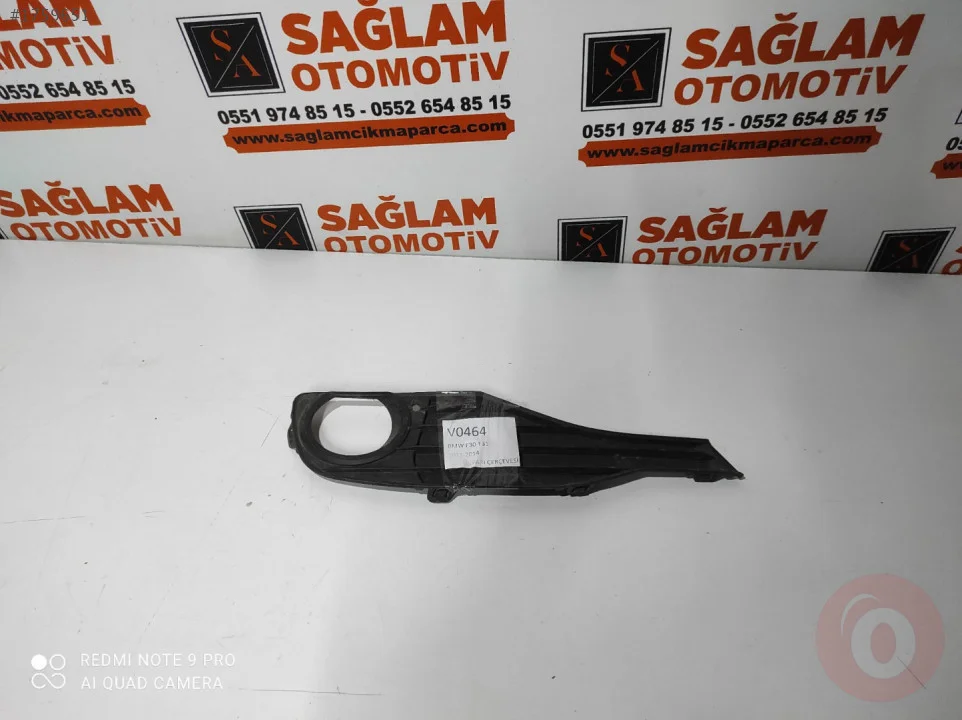 BMW F30-F31 11-14 ÇIKMA SAĞ SİS FARI ÇERÇEVESİ