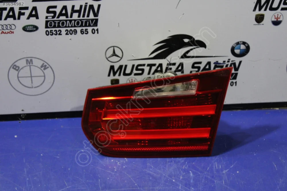 BMW F30 F31 SAĞ İÇ STOP 7371112 MAKYAJSIZ