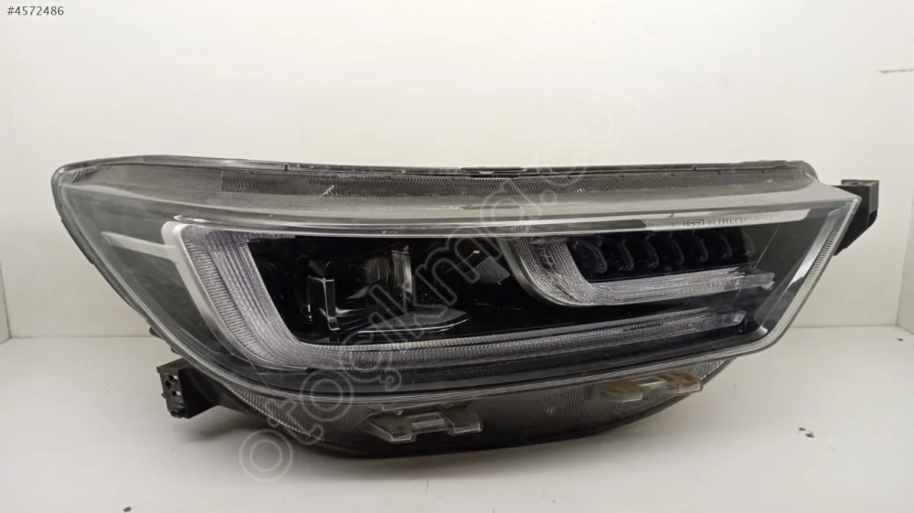 CHERY TIGGO 8 PRO MAX ORJİNAL ÇIKMA SAĞ FAR