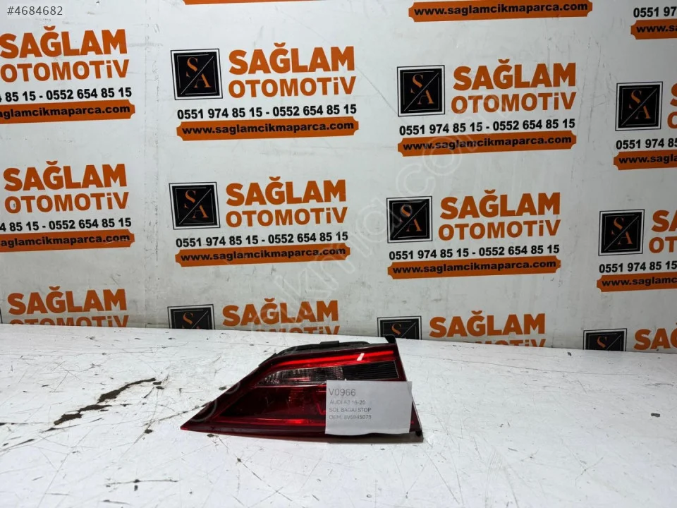 ÇIKMA AUDİ A3 16-20 SOL BAGAJ İÇİ STOP 8V5945075