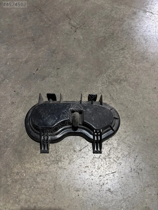 ÇIKMA AUDİ A3 SOL FAR KAPAĞI