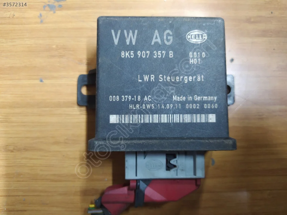 ÇIKMA AUDİ A4 A5 S5 FAR BEYNİ 8K5907357B