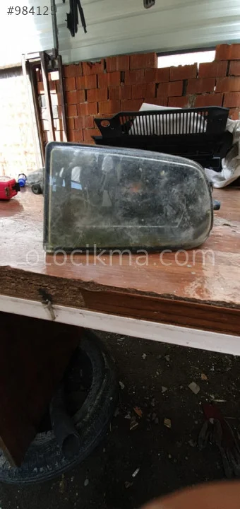 ÇIKMA BMW 5 SERİSİ E39 ÖN SAF SİS FARI