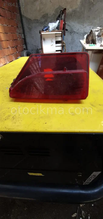 ÇIKMA PARÇA FİAT BRAVO ARKA SOL GERİ VİTES LAMBASI