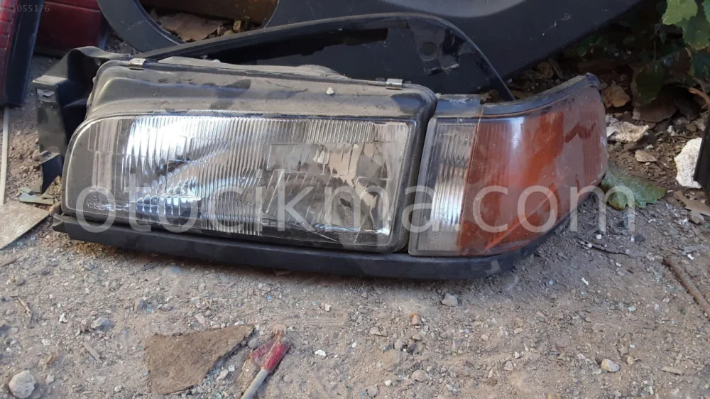 ÇIKMA PARÇA MAZDA 323 ÖN SOL FAR    SEDAN