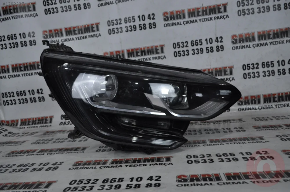 ÇIKMA RENAULT MEGAN 4 SAĞ FAR ÇIKMA YEDEK PARÇA