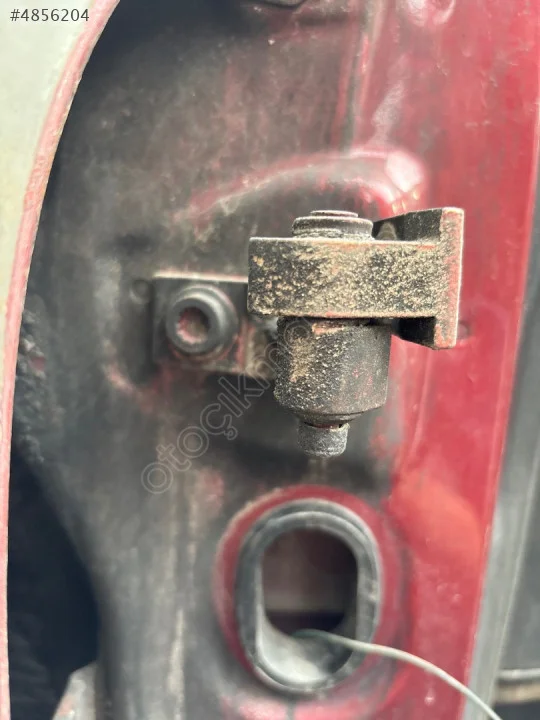 ÇIKMA SEAT TOLEDO SOL ÖN KAPI MENTEŞESİ ÜST