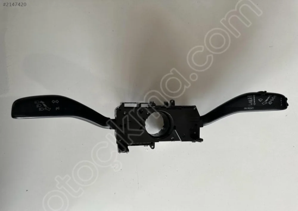 Çıkma Silecek-Sinyal Kolu Skoda Fabia