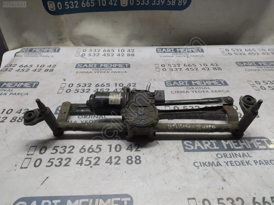 ÇIKMA SKODA RAPİD TOLEDO ÖN SİLECEK MOTORU