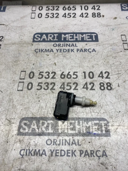 ÇIKMA VW GOLF 7 FAR AYAR MOTORU 5G0941295