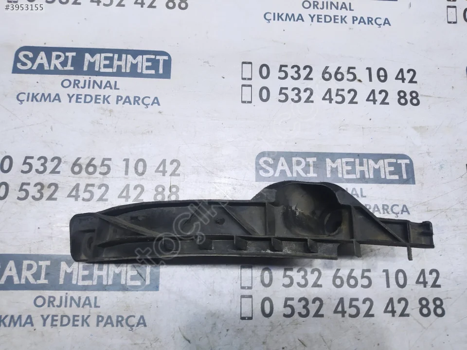 ÇIKMA VW JETTA GOLF 5 SAĞ FAR ALT BRAKETİ