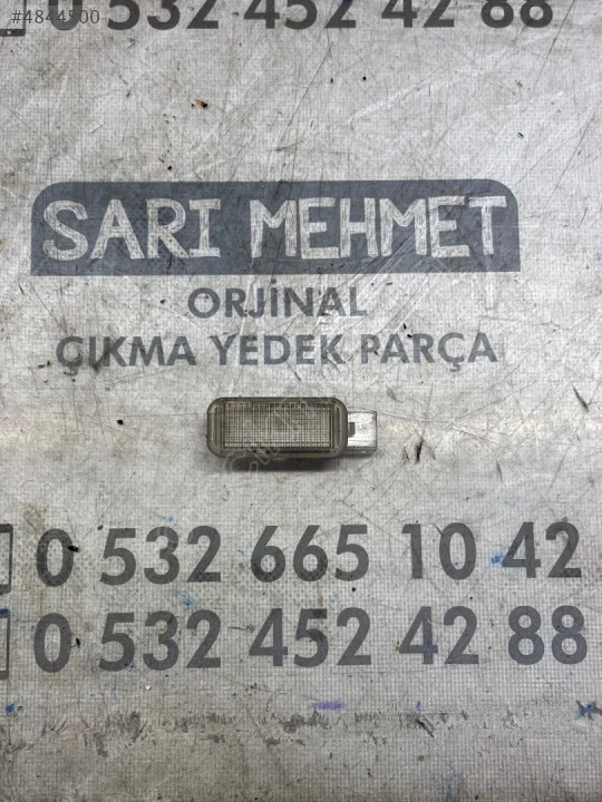 ÇIKMA VW PASSAT B5 B5.5 KAPI İÇ AYDINLATMA LAMBASI