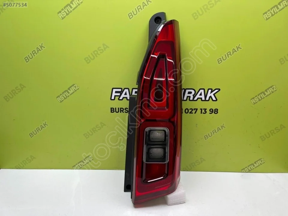 Citroen Berlingo 2018-2022 Sağ Stop 9820555080