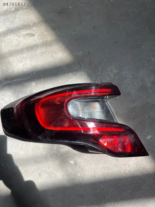 Fiat egea arka sol stop 52204122