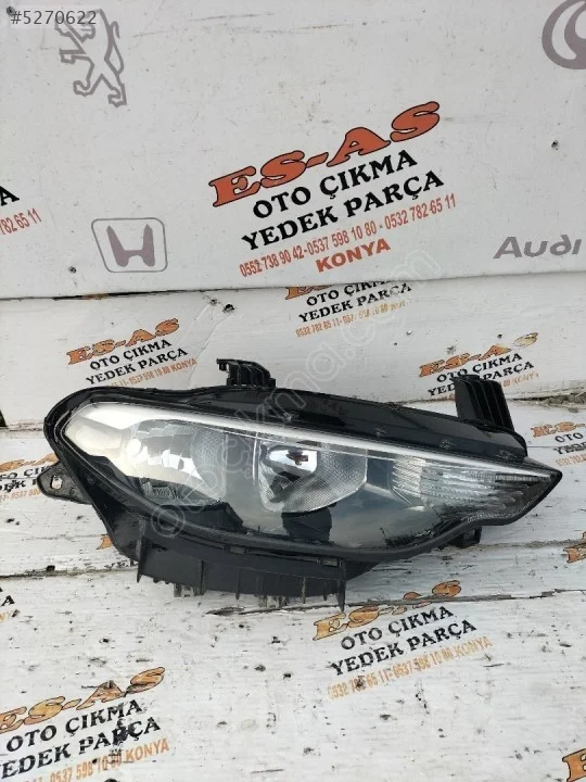 Fiat Egea Düz Sağ Far