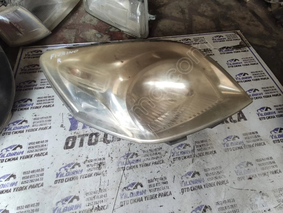 FİAT FİORİNO SAĞ FAR