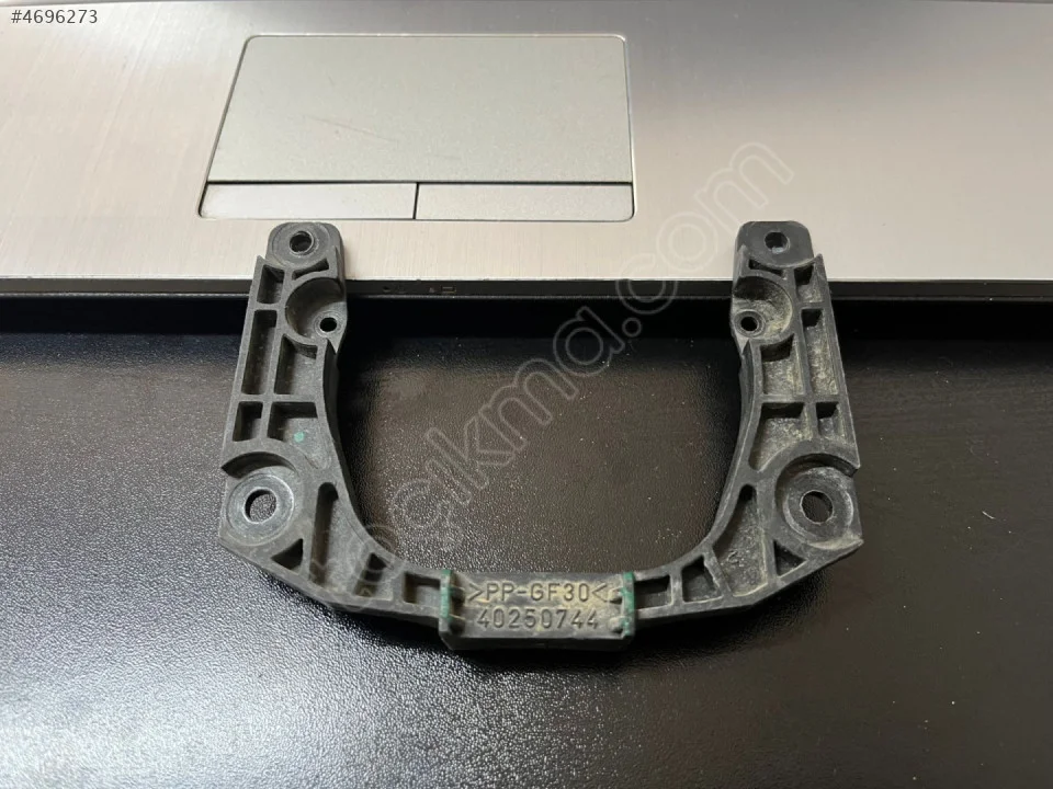 FİAT LİNEA SİS FAR AYAĞI ORJİNAL 40250744