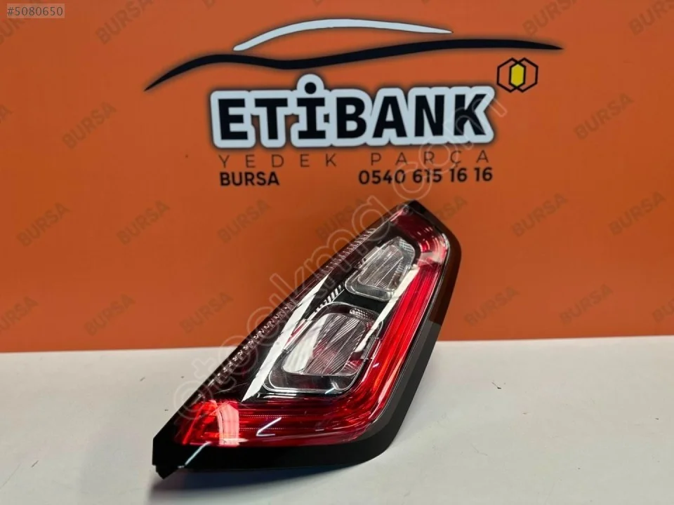 Fiat Punto Sağ Ledli Parça