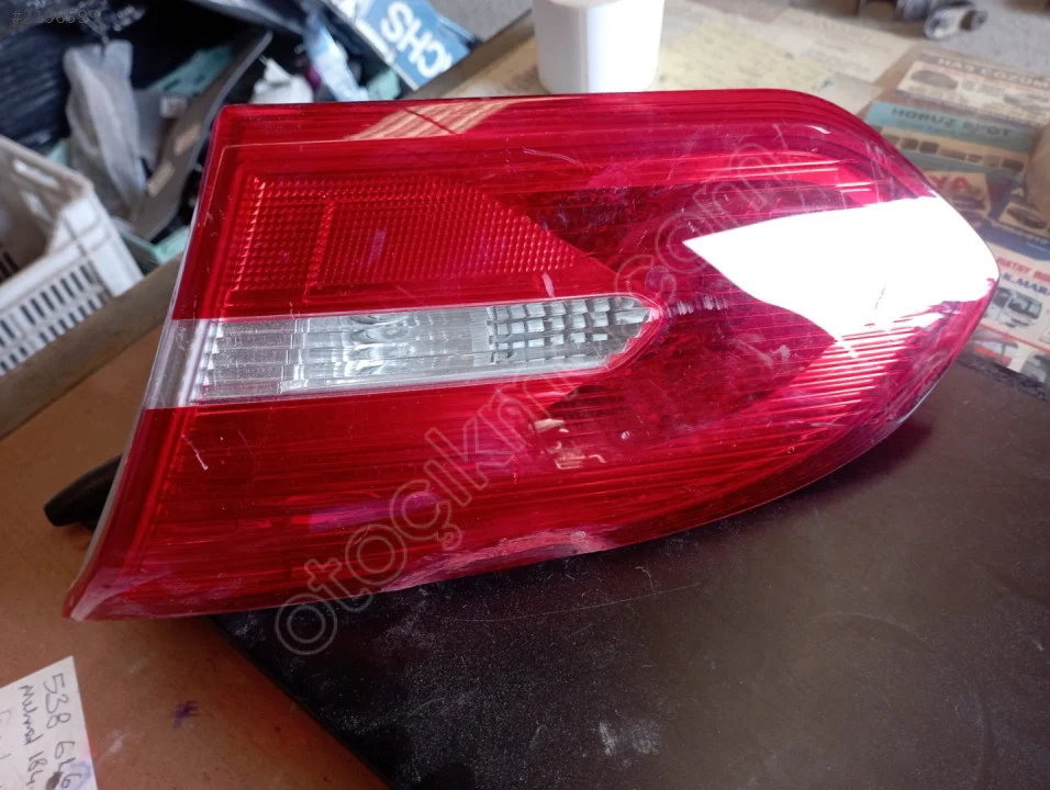 Ford focus 3.Arka sağ iç stop