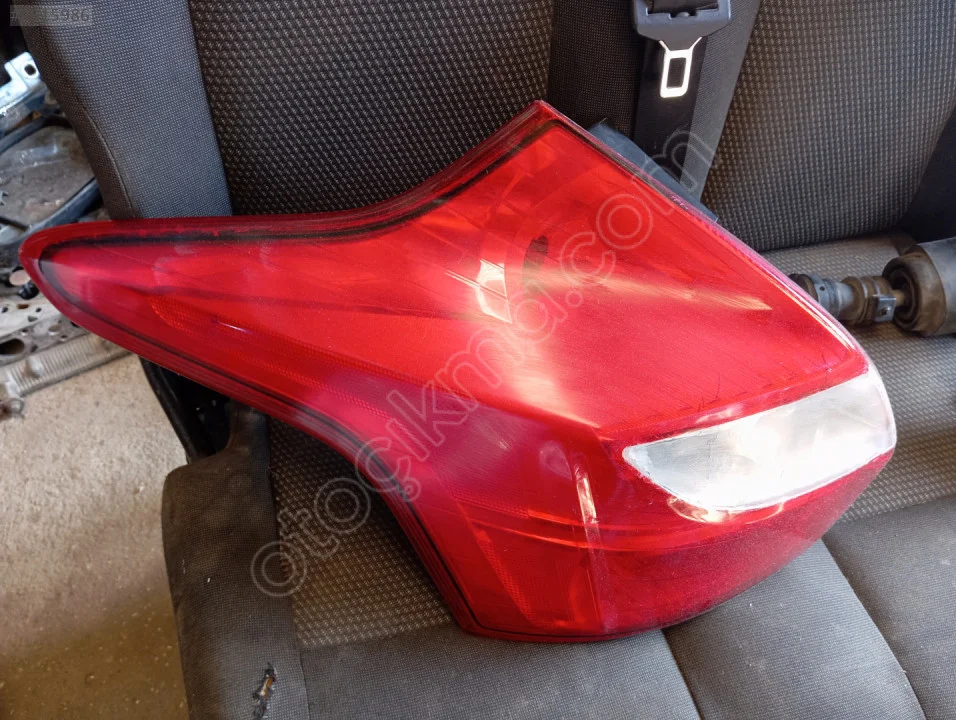 Ford Focus 3.HB.Sol arka stop.13405
