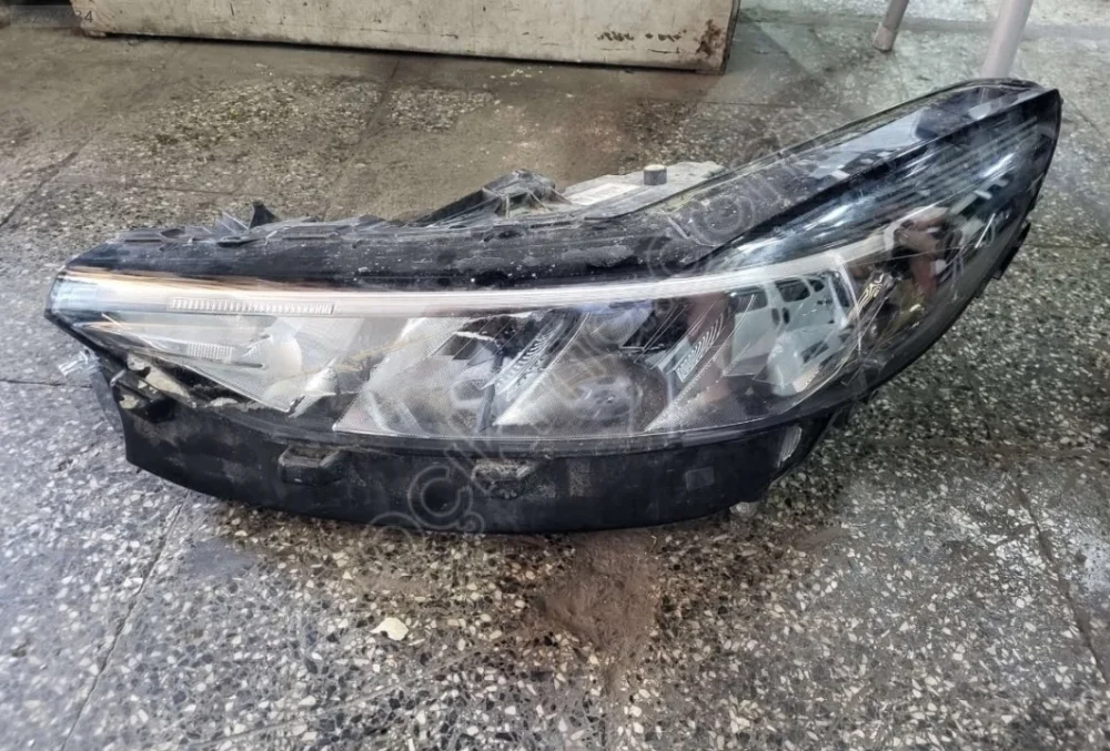 Ford Kuga Sol Far