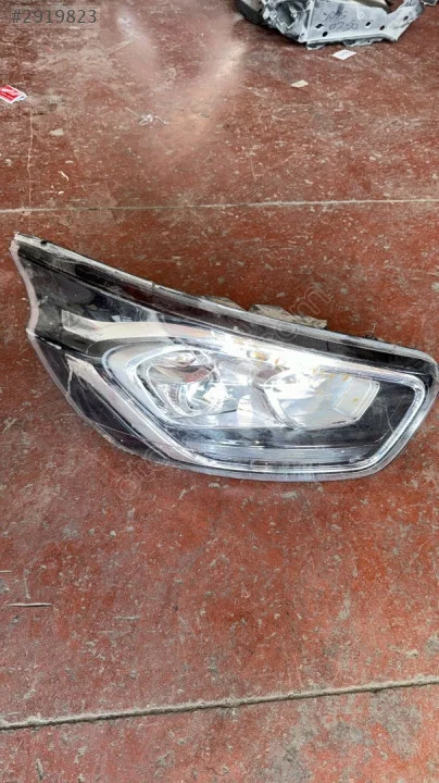 Ford transit mercekli sag ön far 2016 2022 model uyumlu