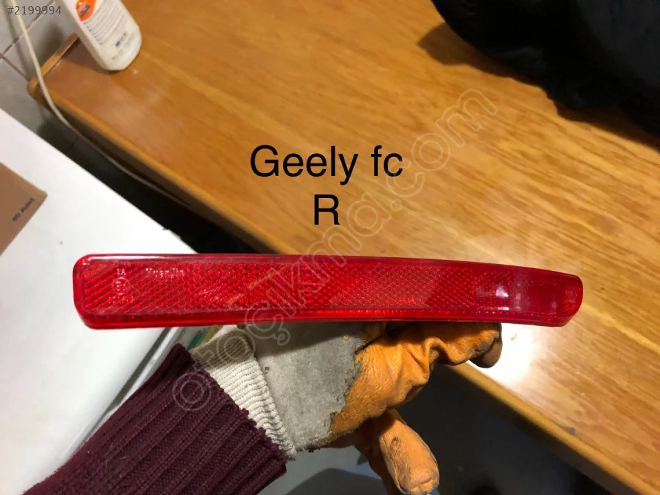 Geely fc arka Tampon reflektör çıkma orjinal