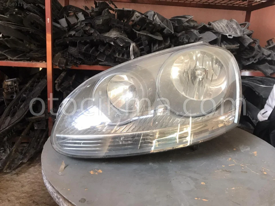 GOLF 5 ÖN SOL FAR VE GOLF TÜM ORJİNAL ÇIKMA YEDEK PARÇALAR