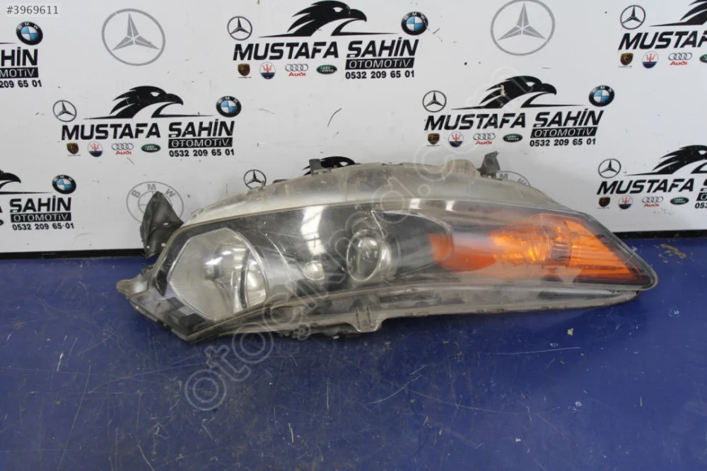 HONDA ACCORD SAĞ ÖN FAR