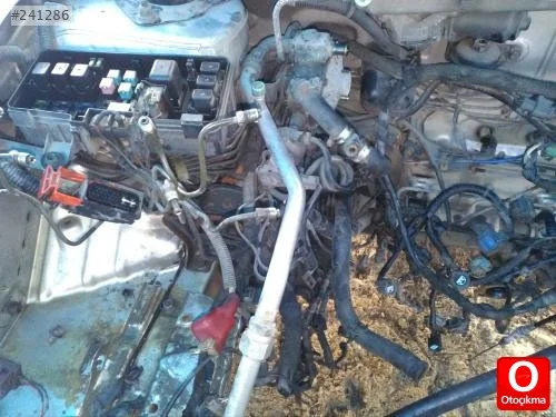 Honda hrv motor içi tesisatı