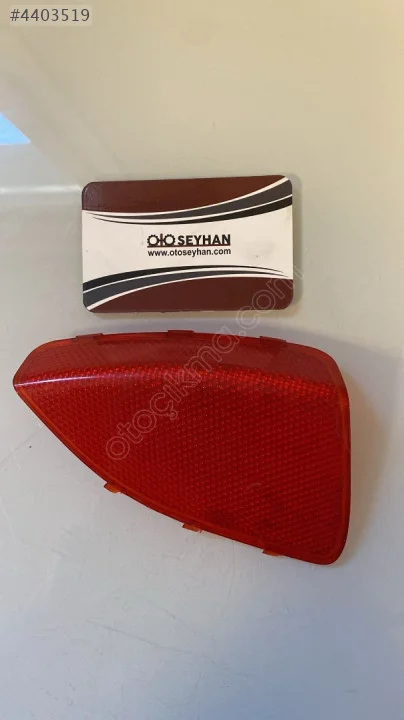 Hyundai 2012 ix35 sağ ön kapı kartonu reflektör