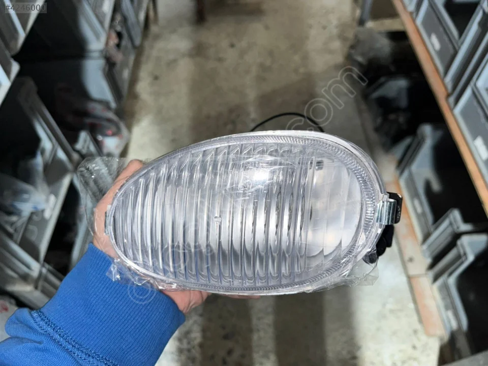 HYUNDAİ ACCENT 98-00 BEYAZ SOL SİS FAR