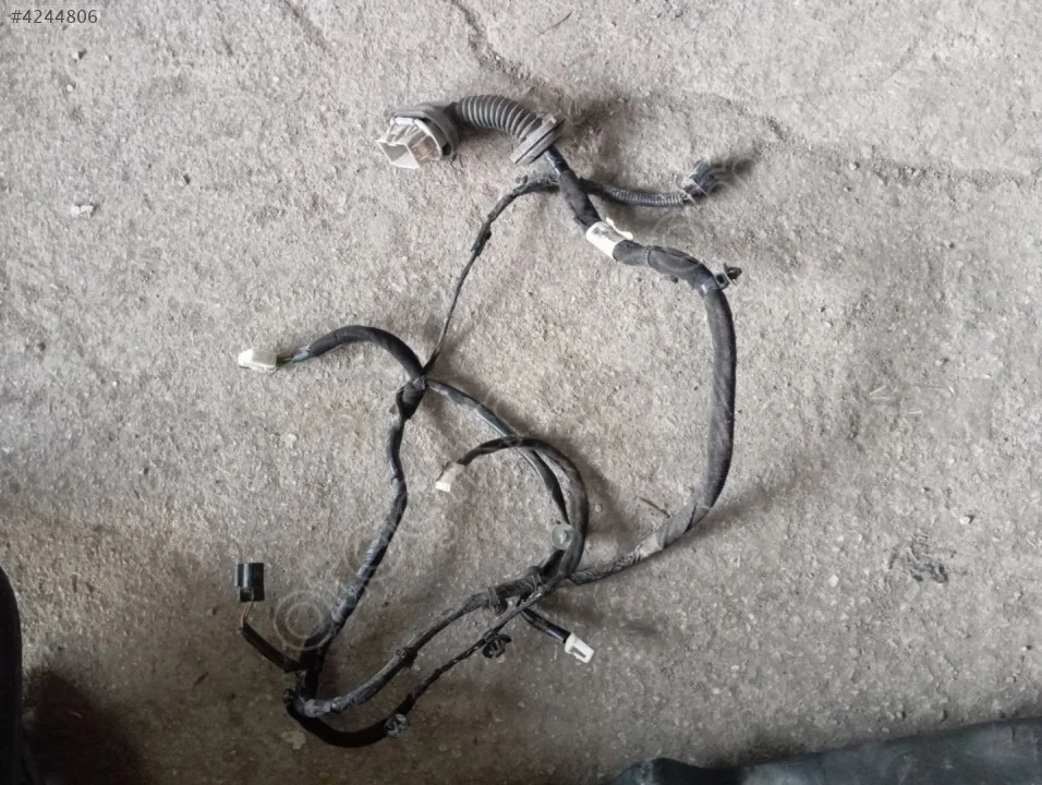 Hyundai Accent Era sol ön kapı tesisatı 91600-0N100