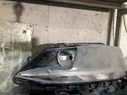 Jetta led far çıkma orjinal sadece camı kırık