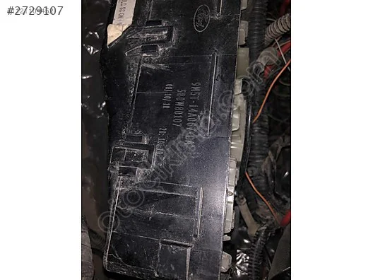 kuga Focus Elektirk tesisatı sigorta kutusu çıkma 9m5t 14a06