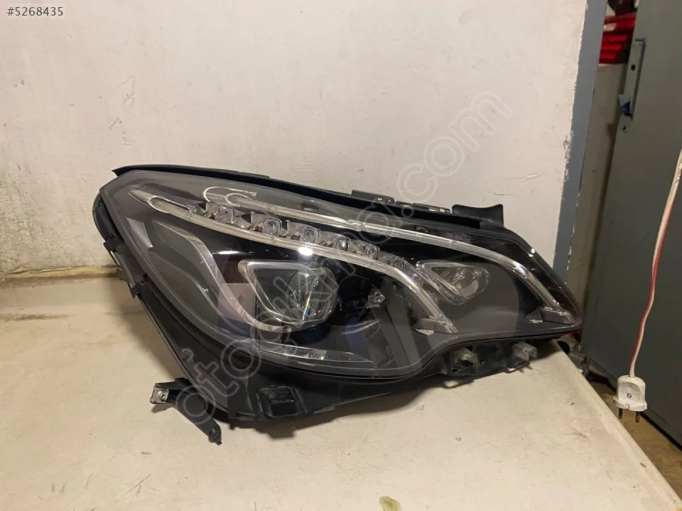 Mercedes B Serisi 2013-2026 LED Sağ Far A2078201459