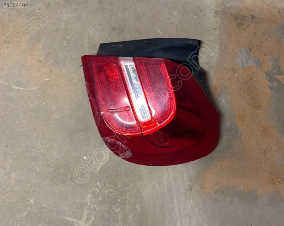 Mercedes GLA 180 W156 Sağ Stop