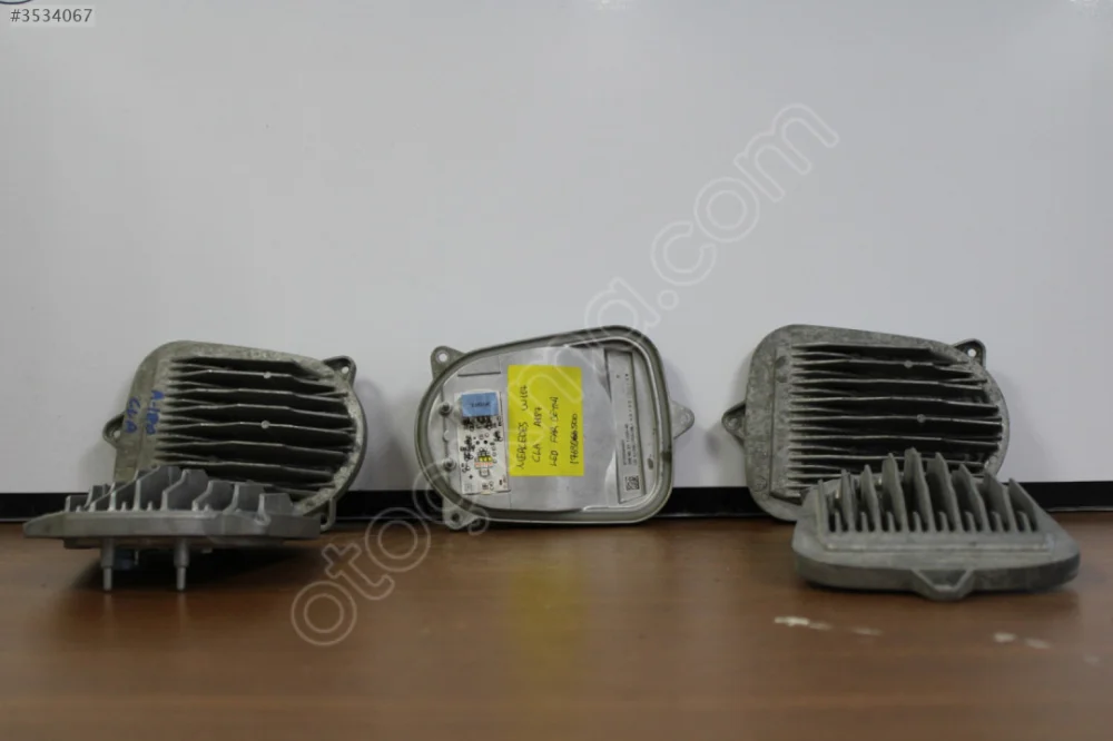 MERCEDES W117 A187 CLA LED FAR BEYNİ 1769066500