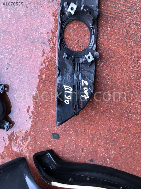 Mercedese b150 sis kapağı çıkma ORJİNAL